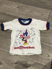 Vintage Disney World 15th Anniversary Youth small T-Shirt Tee 1980 Mickey Castle
