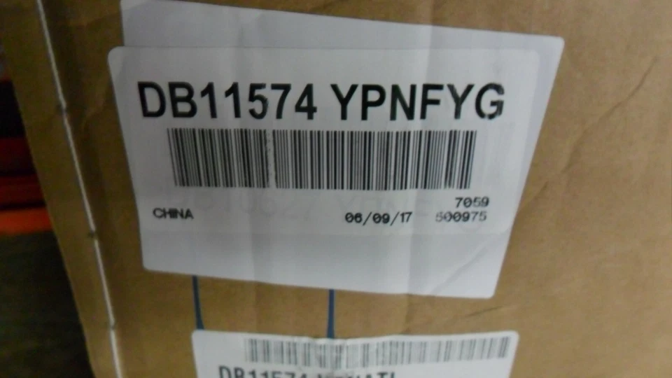 Privacy Tinted Back Window Glass for a 2004-2008 Dodge Durango - Image 4 of 4