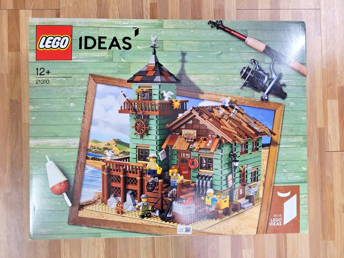 Lego 21310 Old Fishing Store 2049pcs Expedited Shipping Sealed