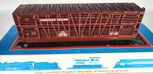 HO Scale Model Power 50' Stock Car C P Rail #9106 Horn Hook Couplers - Picture 1 of 2
