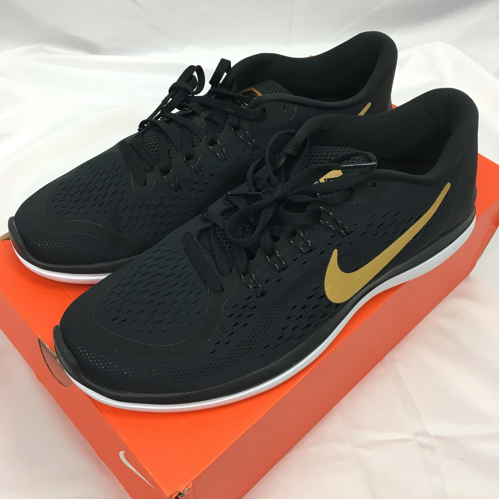 New Nike Hombre Flex 2018 RN Sz 13 Corriendo Negro Metallic Gold Blanco Athletic Shoes New Nike Flex Hombre Flex Nike 2018 RN Sz 13 Corriendo Negro Metallic Gold Blanco Athletic Shoes 627e06