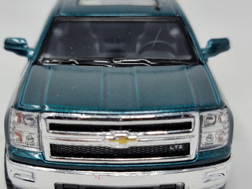 2014 chevrolet chevy silverado toy model car scale 1:36 - Picture 16 of 43