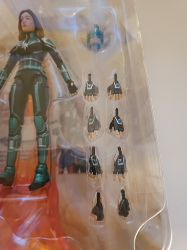 Figura Starforce Capitán Marvel Diamond Select Deluxe Marvel - Imagen 3 de 6