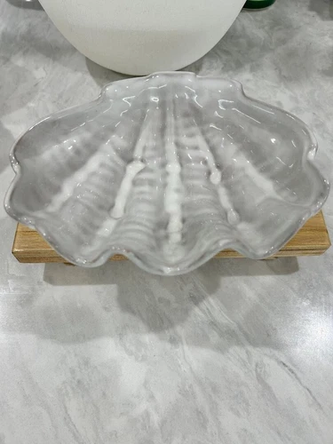 Frankoma T9 Cream Glazed Pottery Footed Nautical Half Clam Shell Dish Bowl