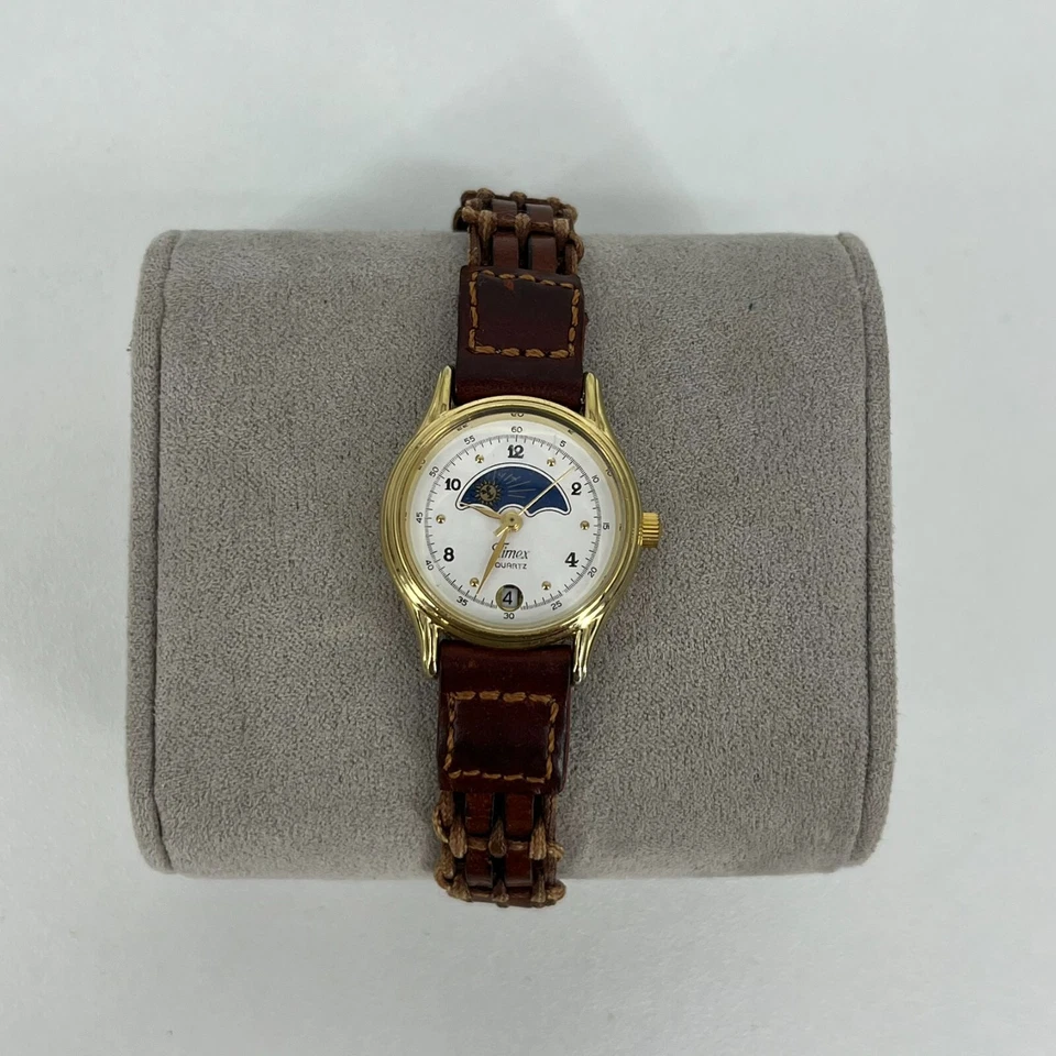 Vtg Timex Moon Phase Watch Women 24mm Gold Tone Date Leather 1994 - image 2 of 4
