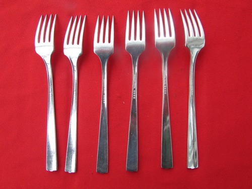 1937 Caprice Pattern Lot of 6 Grill Forks Nobility Silver Plate Oneida 7 7/16" L - Picture 8 of 12