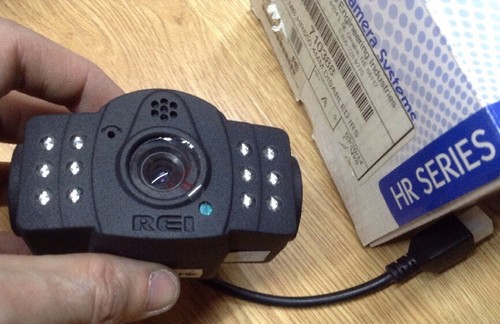 REI BUS-WATCH CAMERA 710388 4mm DAY/NIGHT HR650 MIC HI-RES DISABLED IRS MODEL - Picture 6 of 6