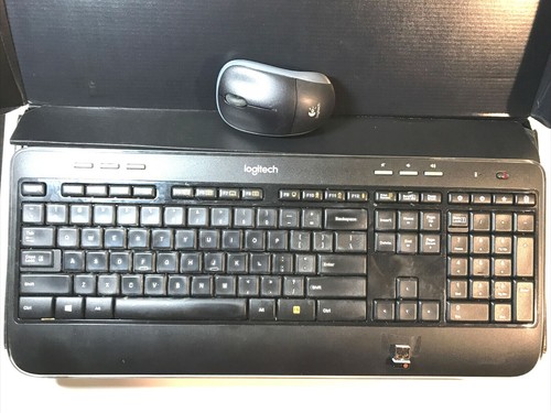Logitech K520 Wireless Black Keyboard W/ USB Receiver & Mouse M205  - Picture 1 of 7