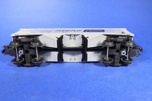 K-Line O Gauge Penn Central Flexi-Flow Covered Hopper Car 90008 - Picture 5 of 5