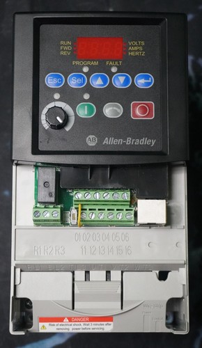 Allen-Bradley PowerFlex 4 22A-D6P0N104 3HP FRN:6,01 Serie A* cero horas de funcionamiento - Imagen 12 de 18
