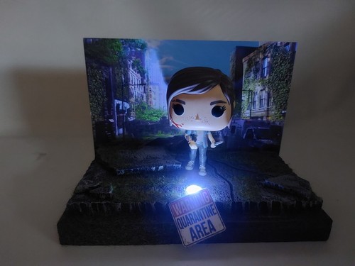 The Last Of Us Funko Pop Vinyls. Aufsteller. Leucht LED. Ellie Und Joel. - Bild 3 von 8