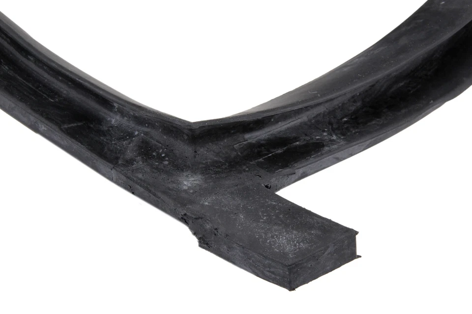 Vedação de capô URO 1979 para 1978-1979 Porsche 930 - Imagem 3 de 4