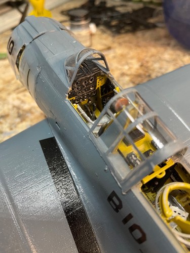 EARLY WAR TRUMPETER 1/32 SCALE SDB- LTCMDR DICK BEST @ MIDWAY - Picture 22 of 24