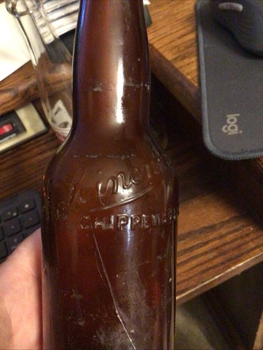 LEINENKUGELS BEER BOTTLE AMBER EMBOSSED 1909 12 Oz CHIPPEWA FALLS . WIS WI. - Picture 2 of 9