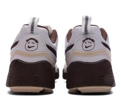 Size 11.5 - Travis Scott x Nike Zoom Field Jaxx Light Chocolate