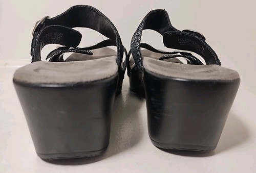 Dansko schwarze Shagreen Sophie Sandalen silber Punkte Keilabsatz bequem Gr. 38 / 7,5-8 - Bild 4 von 11
