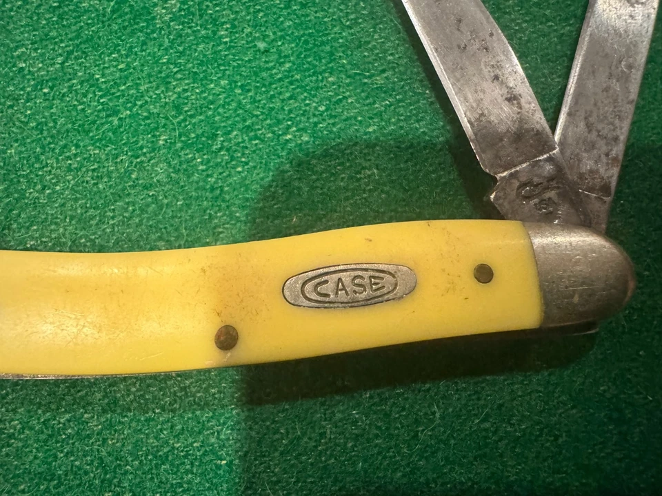 Cuchillo de ganadero mediano vintage Case XX USA 3318 CV - Delrin amarillo 1965-69 Foto 3 de 4