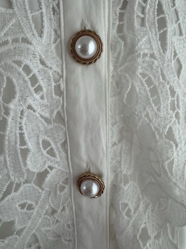 NWT Solitaire 2-Piece Set Crochet White: Short Sleeve Pearl Button Top & Skirt - Picture 10 of 17