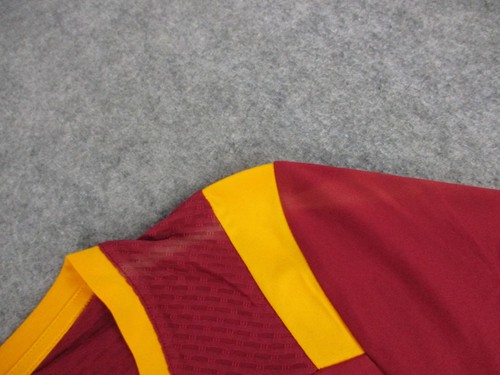 Washington Redskins Shirt Womens Large Burgundy Gold NFL Football Majestic Tee - Picture 5 of 12
