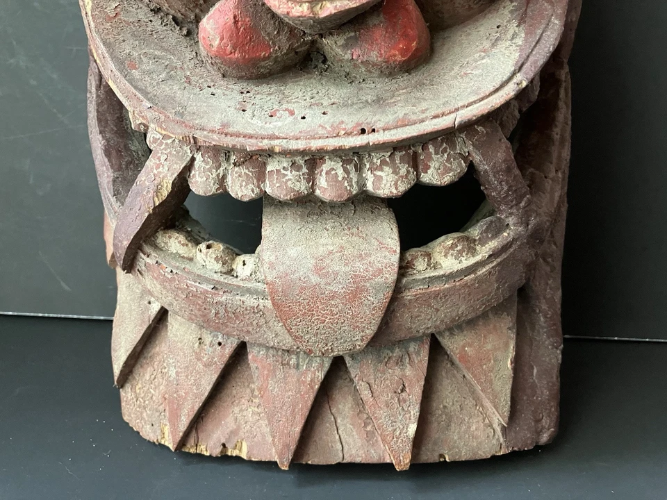 Antiga máscara chinesa esculpida em madeira da dinastia Qing do século XIX, 13" T., 4+ libras - Imagem 4 de 4