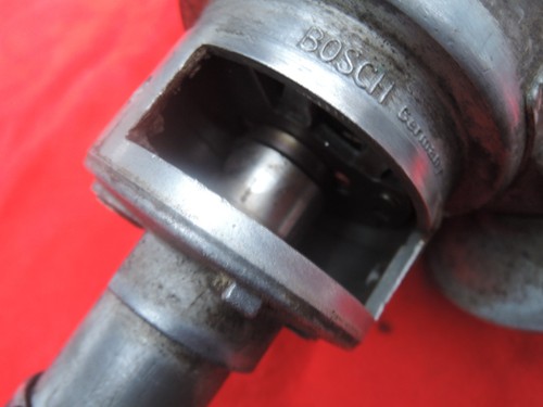 BOSCH 0 231 301 014 PFUX6 Used IGNITION DISTRIBUTOR Volvo 164? - Picture 8 of 13