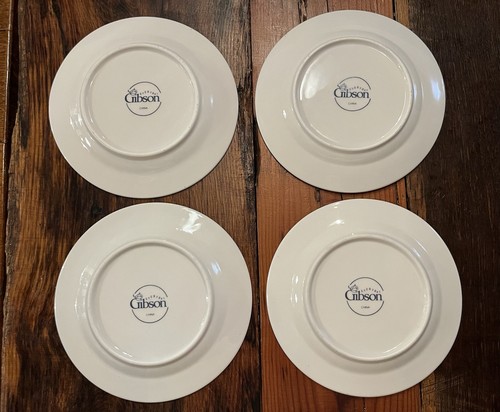 4 Gibson Everyday Holly Berry Holly & Berries 7.5” Plates Christmas Charm Gold - Bild 8 von 9