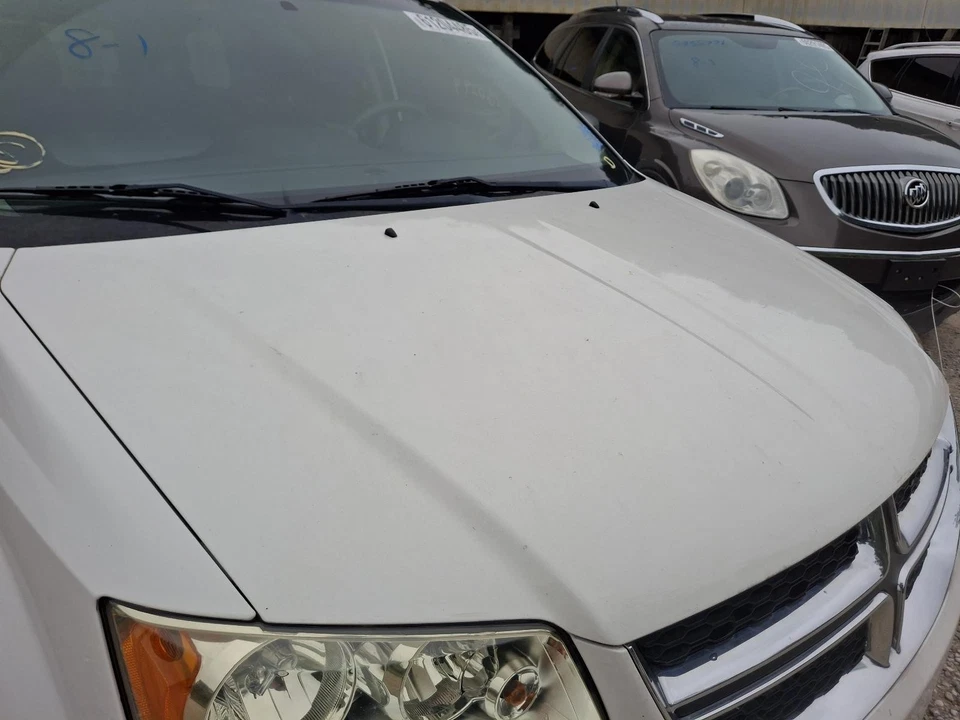 Used Left Door Mirror fits: 2012 Dodge Caravan Power black textured driver only - Image 4 of 4