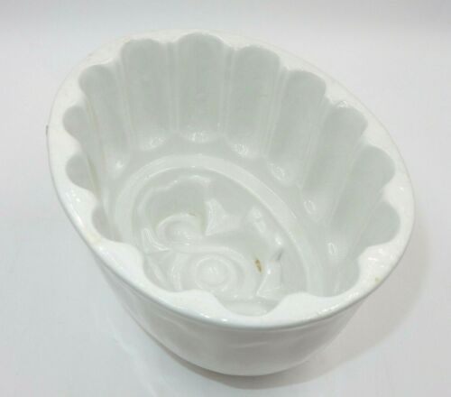 ANTIQUE WHITE IRONSTONE RIBBED CAKE JELLO PUDDING PATE MOLD - Picture 3 of 11