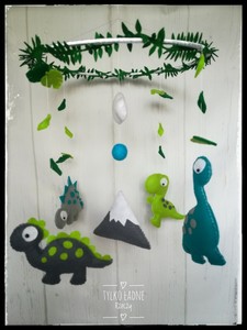 felt baby mobile