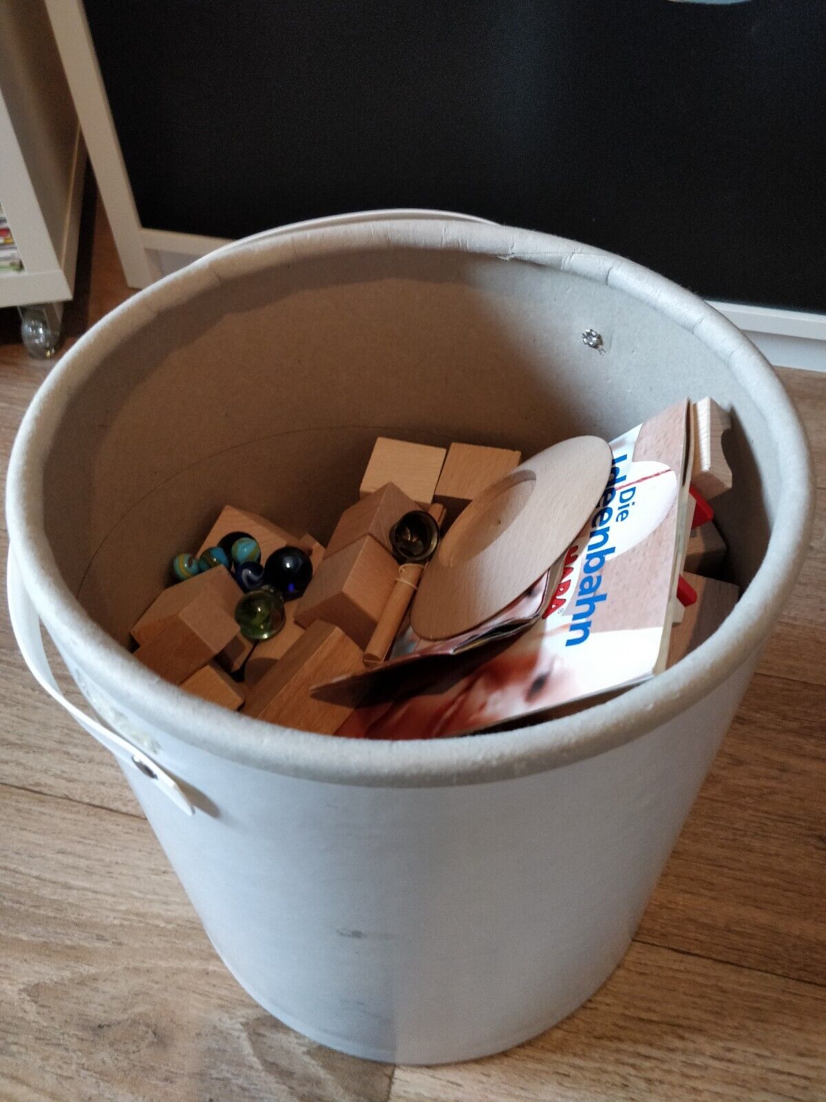 Bild 4 von 18