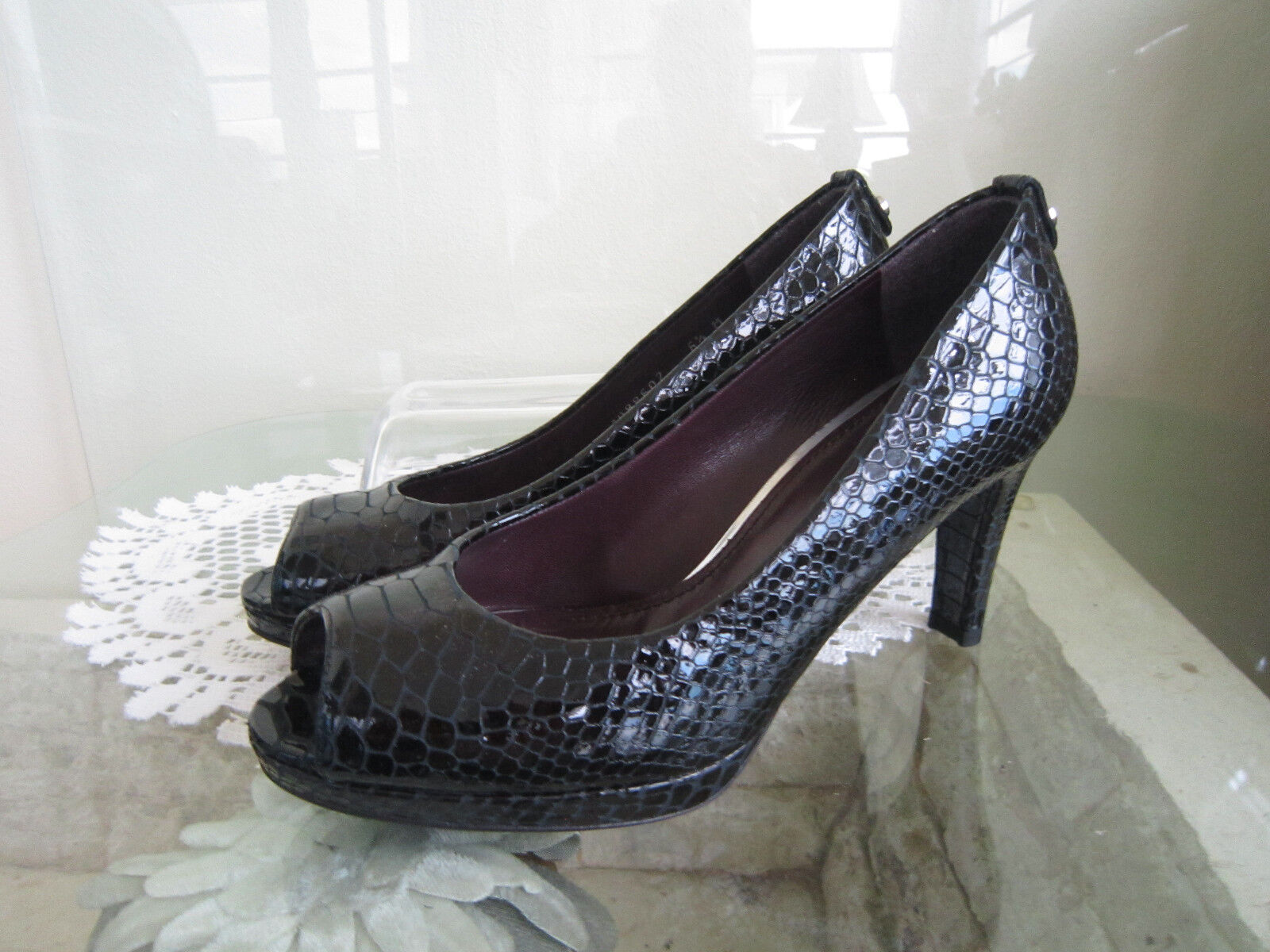 Stuart Weitzman Weitzman Weitzman Black Patent Leather Peep Toe Croc Classic Pump Sz 6 1 2 M 89bc9d Stuart Weitzman Weitzman Weitzman Black Patent Leather Peep Toe Croc Classic Pump Sz 6 1 2 M 89bc9d