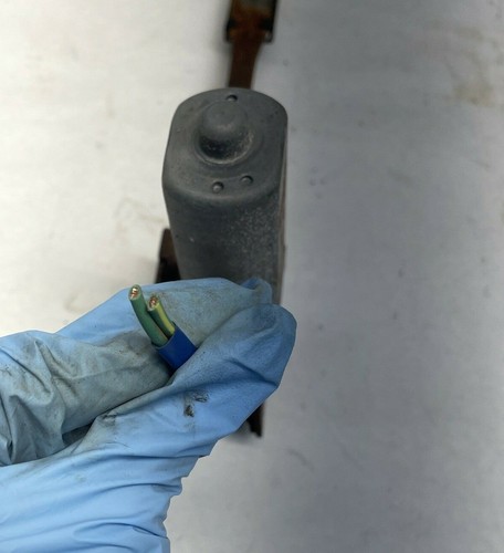 2014 DODGE JOURNEY FRONT LEFT DRIVER SEAT LIFT/TILT MOTOR OEM 984688-104 - Picture 7 of 9