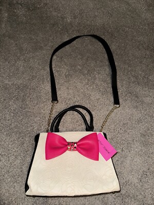 Luv Betsey Johnson Hot Pink Sling purse W vibrant bow coin purse Betsey Johnson LBevie Coquette Bow Cherry | Mercari main image 4