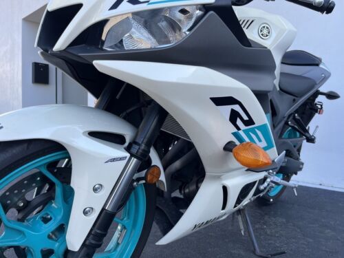 2024 YAMAHA R3 - Picture 6 of 32
