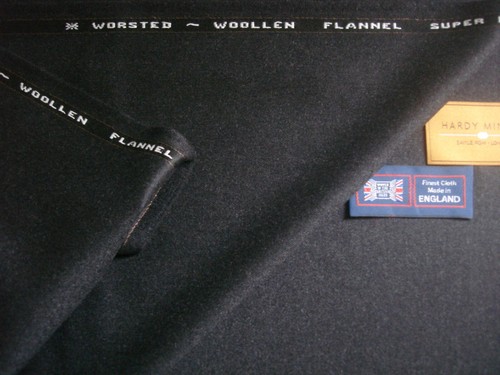 TELA DE CHAQUETA DE FRANELA RESISTENTE DE LANA Y CON ESTAMBRE MINNIS EN "Antracita" = 2,6 m - Imagen 7 de 12