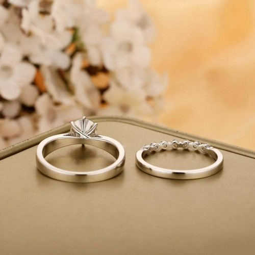 2.50Ct Round VVS1 Moissanite Bridal Engagement Ring Set 14K White Gold Plated - Picture 2 of 4