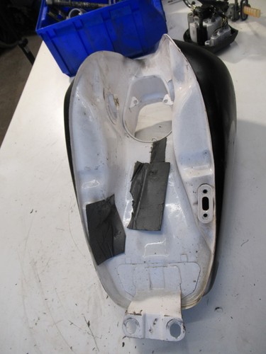 Suzuki LS 650 NP41B EZ 00 Tank Kraftstoffbehälter fuel tank - Bild 14 von 17