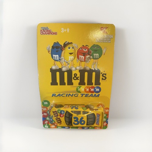 M & M RACING TEAM CAR #36 ORIGINAL DIE CAST METAL KMART LIMITED EDITION 2002 NIB - Picture 4 of 4