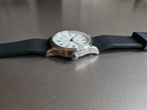 Vaer Field Watch with 3 Awesome Straps; Ref S3; Excellent and Versatile Classic! - Picture 12 of 19
