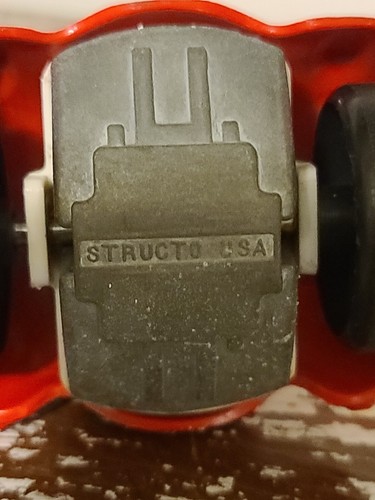 Vintage Structo USA Weird Wheels Red Toy Car Volkswagen Beetle VW Bug Vehicle - Picture 6 of 9