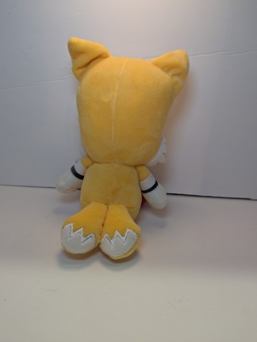 Sonic the Hedgehog Phunny Tails 8-Inch Plush - Picture 3 of 4