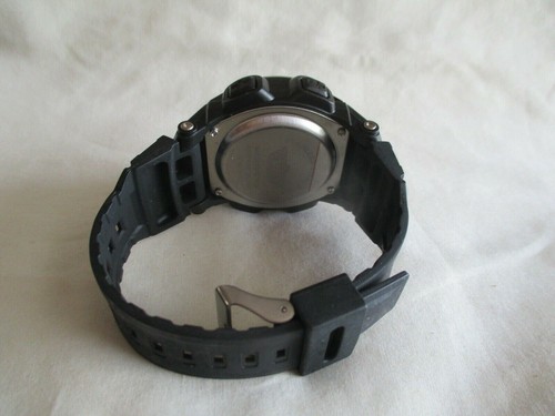 Reloj de pulsera digital UZI con banda de hebilla y resistencia al agua - Imagen 10 de 12