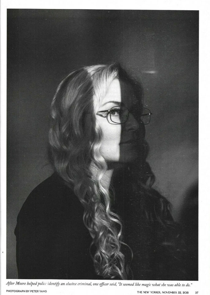 New Yorker Magazine Russian Journalists Davone Tines Genealogists Cases 2021 Foto 3 de 4