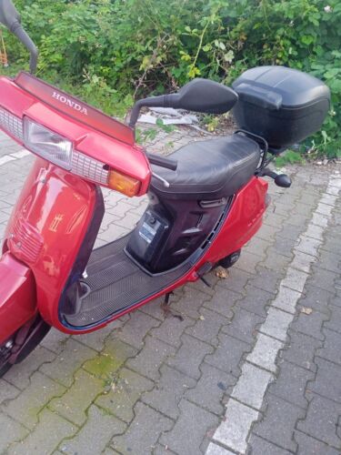 Motorrad Honda Lead In Rot 1991 - Bild 3 von 5