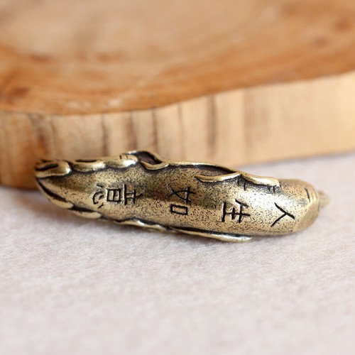 Pequeño adorno de bronce macizo Ruyi Ginseng llavero colgante de cobre puro - Imagen 4 de 5