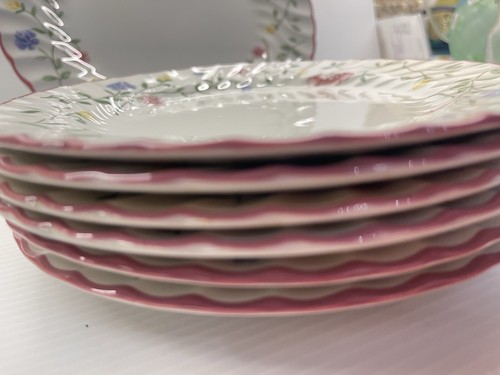 Johnson Brothers 7 Pc Plate Set Summer Chintz Pattern - Picture 4 of 4