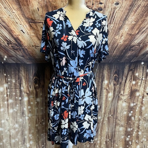 Women's Blue Flowered Shirtdress - Picture 7 of 12