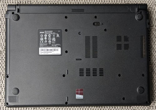 Acer Aspire E1-432, 14" LCD, 4GB RAM, 750GB HDD, Intel Pentium 3556 (1.7Ghz) - Picture 3 of 13