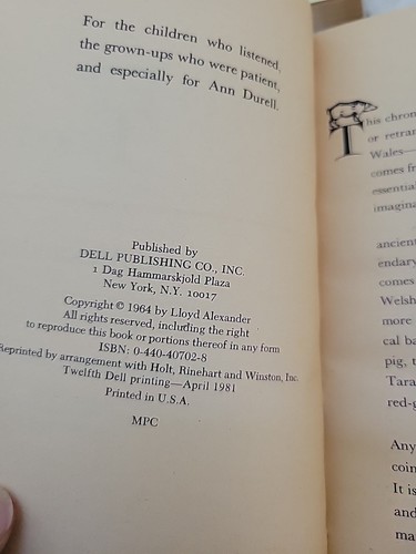 The Chronicles of Prydain, Vintage Box Set By Lloyd Alexander.  Books 1-5. - Imagen 11 de 18