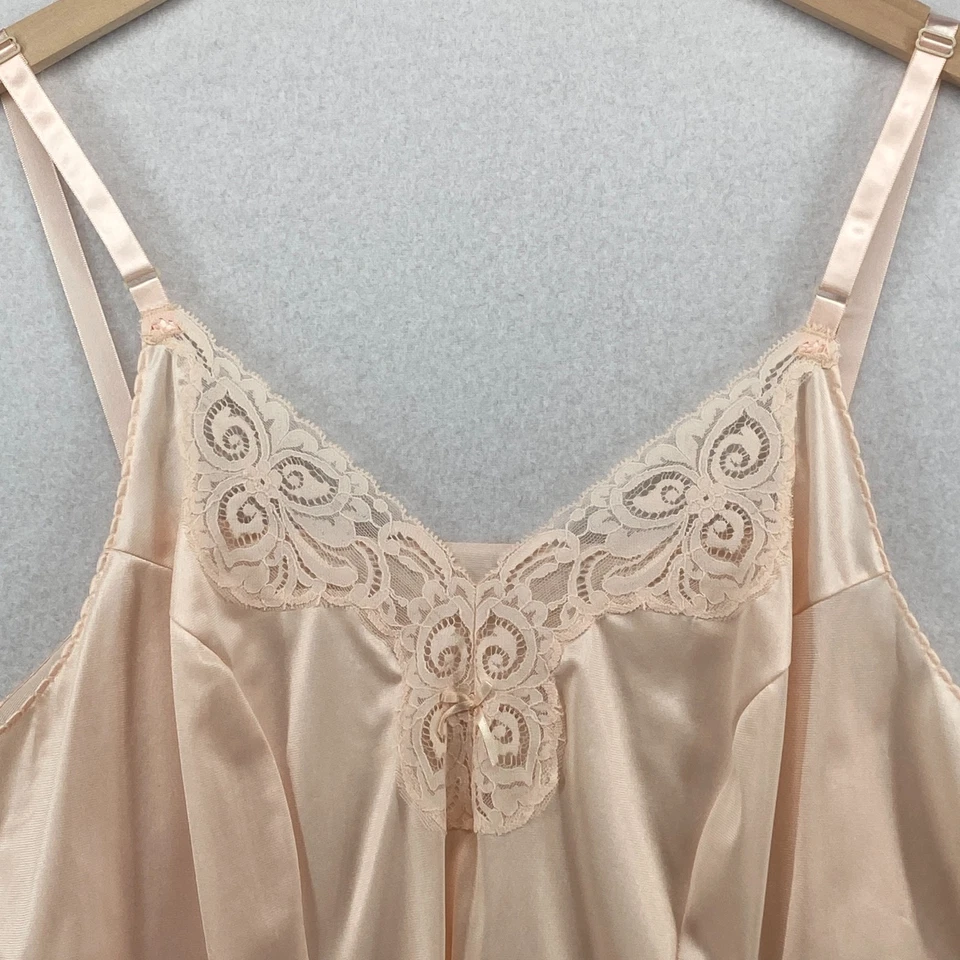 Camiseta sin mangas BALI 42 Pretty Bali Collection satinado encaje ribete lencería cami rosa NUEVO Foto 4 de 4